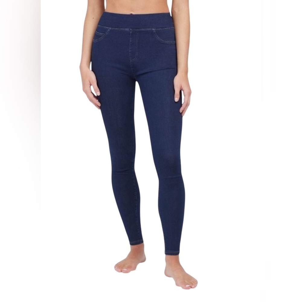 Spanx New NWT Love Your Assets Denim Wash Seamless Leggings Size Small